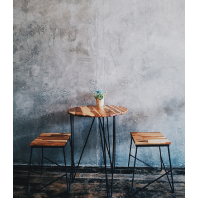 ensemble-de-table-et-banc-de-veranda-en-bois