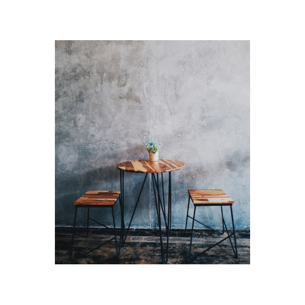 Ensemble de table et banc de véranda en bois